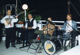 Στο Roof Garden του Χειρουργικού Κέντρου Ρινοπλαστικής ΑΦΡΟΔΙΤΗ