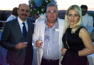 Δεξίωση παρέθεσε ο Pietro Palma, MD, Πρόεδρος του 7ου Διεθνούς Συνεδρίου προς τιμήν των προσκεκλημένων ομιλητών. Ο P. Palma και ο Dr. med. B. Παυλιδέλης μετά της συζύγου του.