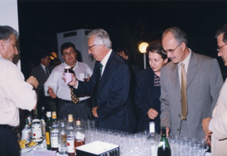 Υποδοχή στο Roof Garden του  Χειρουργικού  Κέντρου Ρινοπλαστικής ΑΦΡΟΔΙΤΗ.