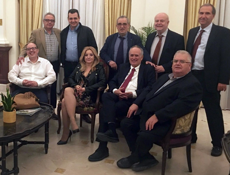 Ο Dr. med. B. Παυλιδέλης με αγαπητούς του συναδέλφους. Λάρισα, Οκτώβριος 2019